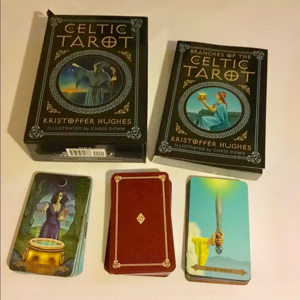 Celtic Tarot kit Deck Card and book set
